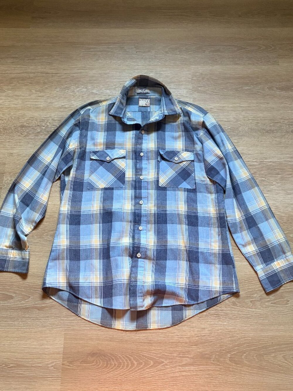Vintage Men's Plaid Blue Levi's Long Sleeve Button Down Shirt Size Large